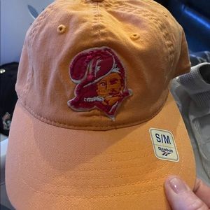Reebok S/M flex hat 
Never worn